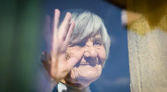 L'accompagnement humain et relationnel de la personne &acirc;g&eacute;e en fin de vie